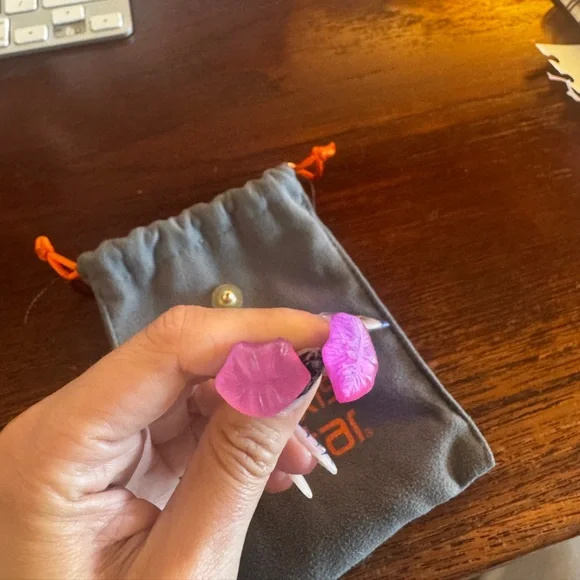 Alexis Bittar Fuchsia Lip Earrings - Picture 4 of 4